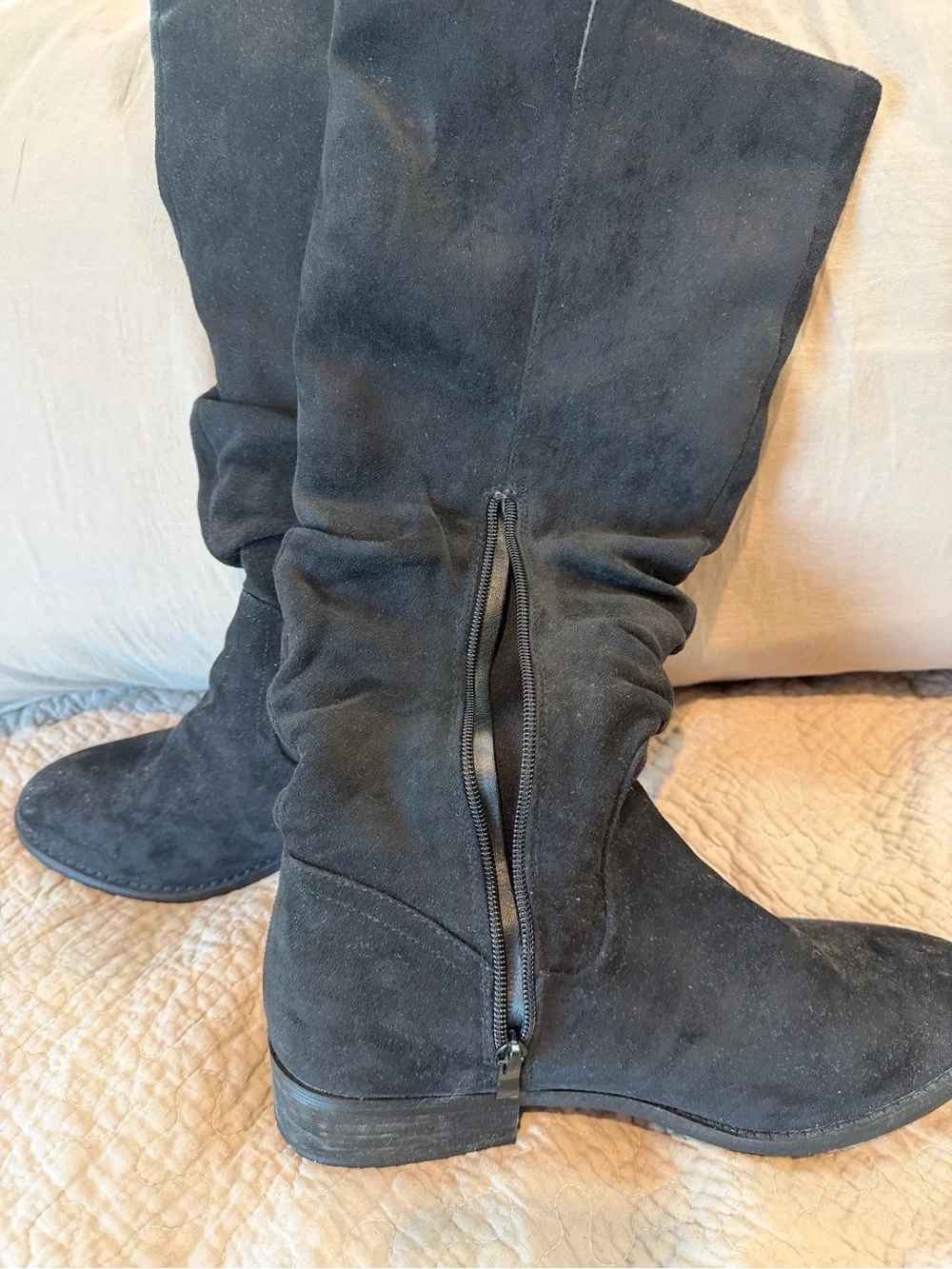 Women's Black Slouchy Suede Knee-High Boots